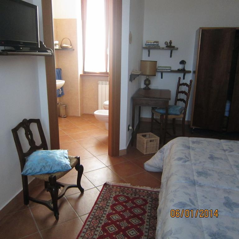 Bed And Breakfast Azienda Agricola Cascina Salazzara Magenta Pokój zdjęcie